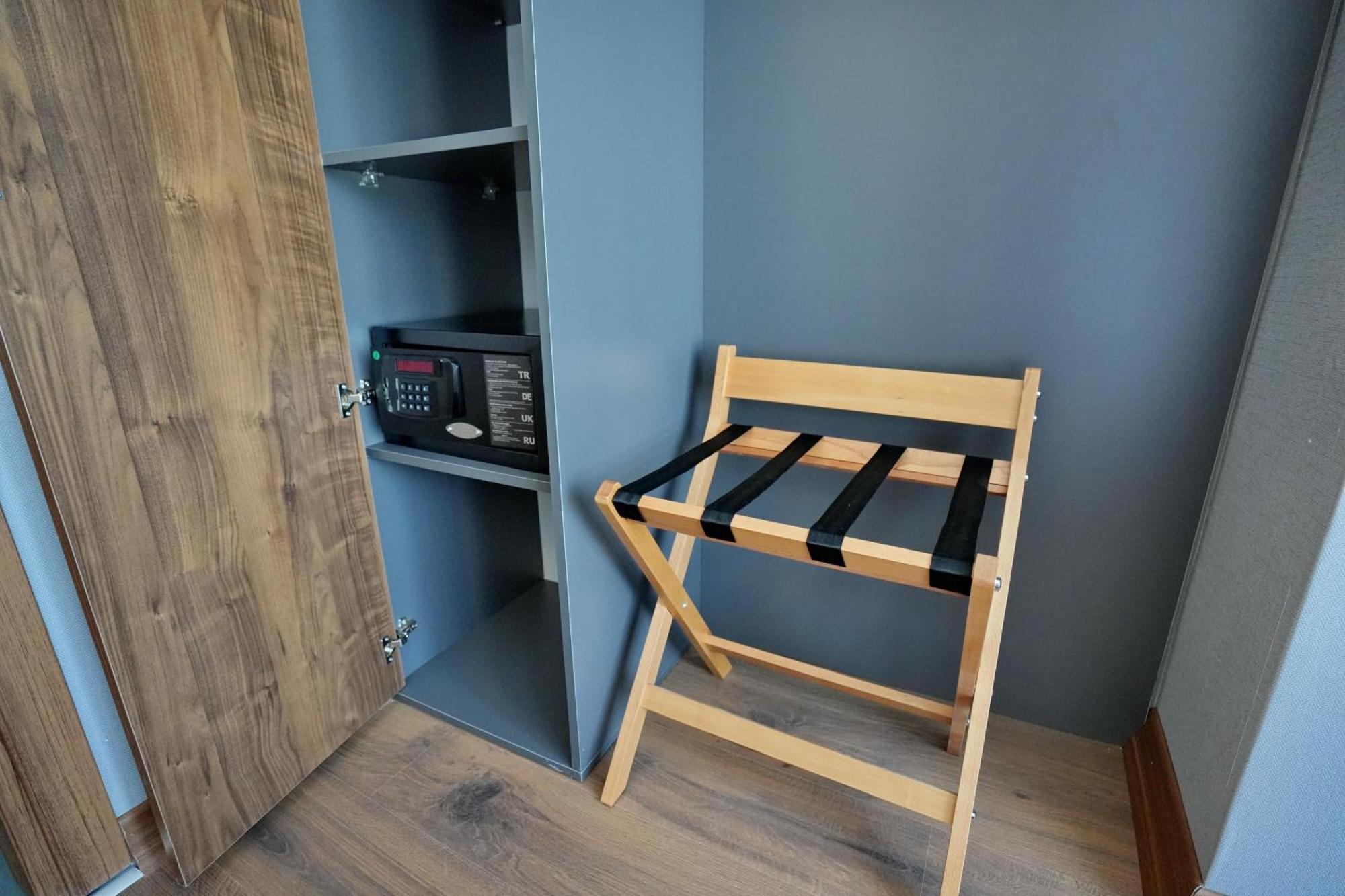 Shelton Airport Hotel Arnavutkoy Екстер'єр фото
