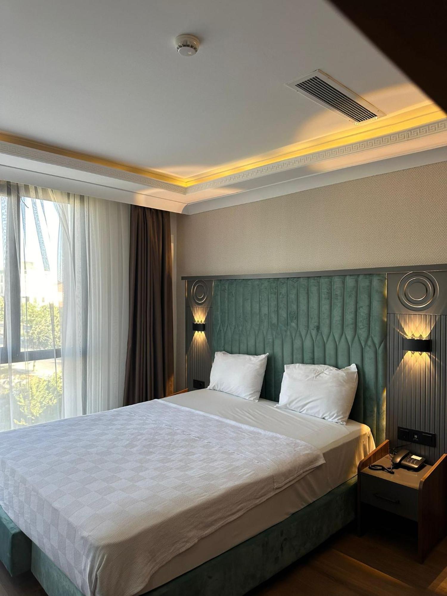 Shelton Airport Hotel Arnavutkoy Екстер'єр фото